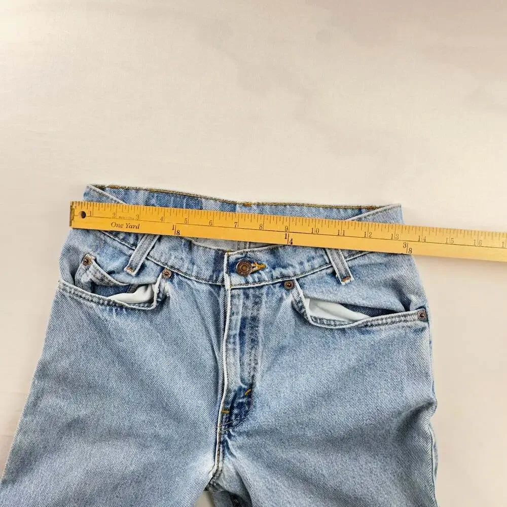 Vintage Levi's 505 Classic Fit Light Wash Jeans Size 29x30